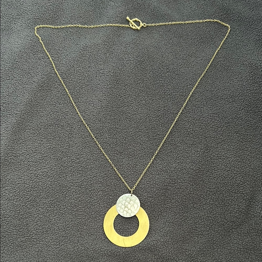Statement necklace silver and gold